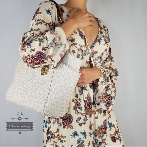 Michael Kors Vanilla Large chain tote Jet set bag - Picture 5 of 8